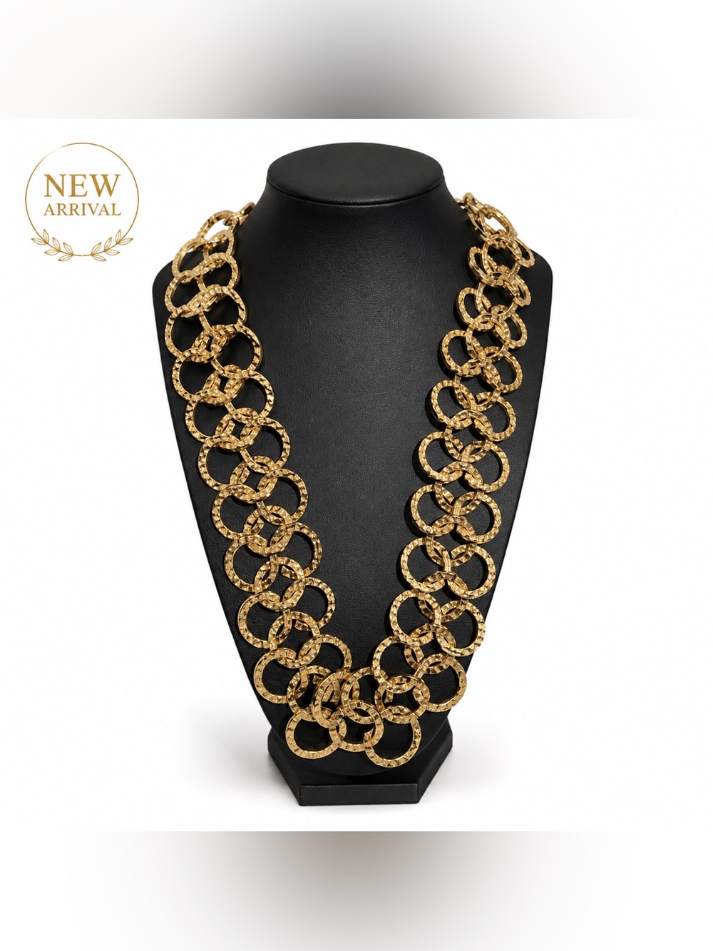 🙈 Gold-Tone Textured Circle Link Statement Necklace 🙈